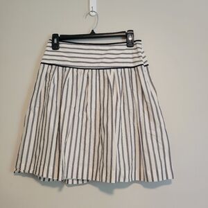 Ann Taylor A-Line Skirt Size 2 Petite Cream and Navy